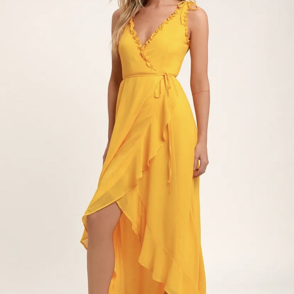BNWT Lulu's Juliette Yellow Wrap Dress